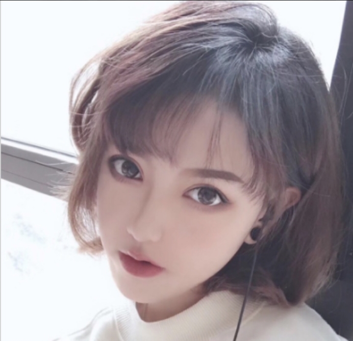 很会夹得的小野猫